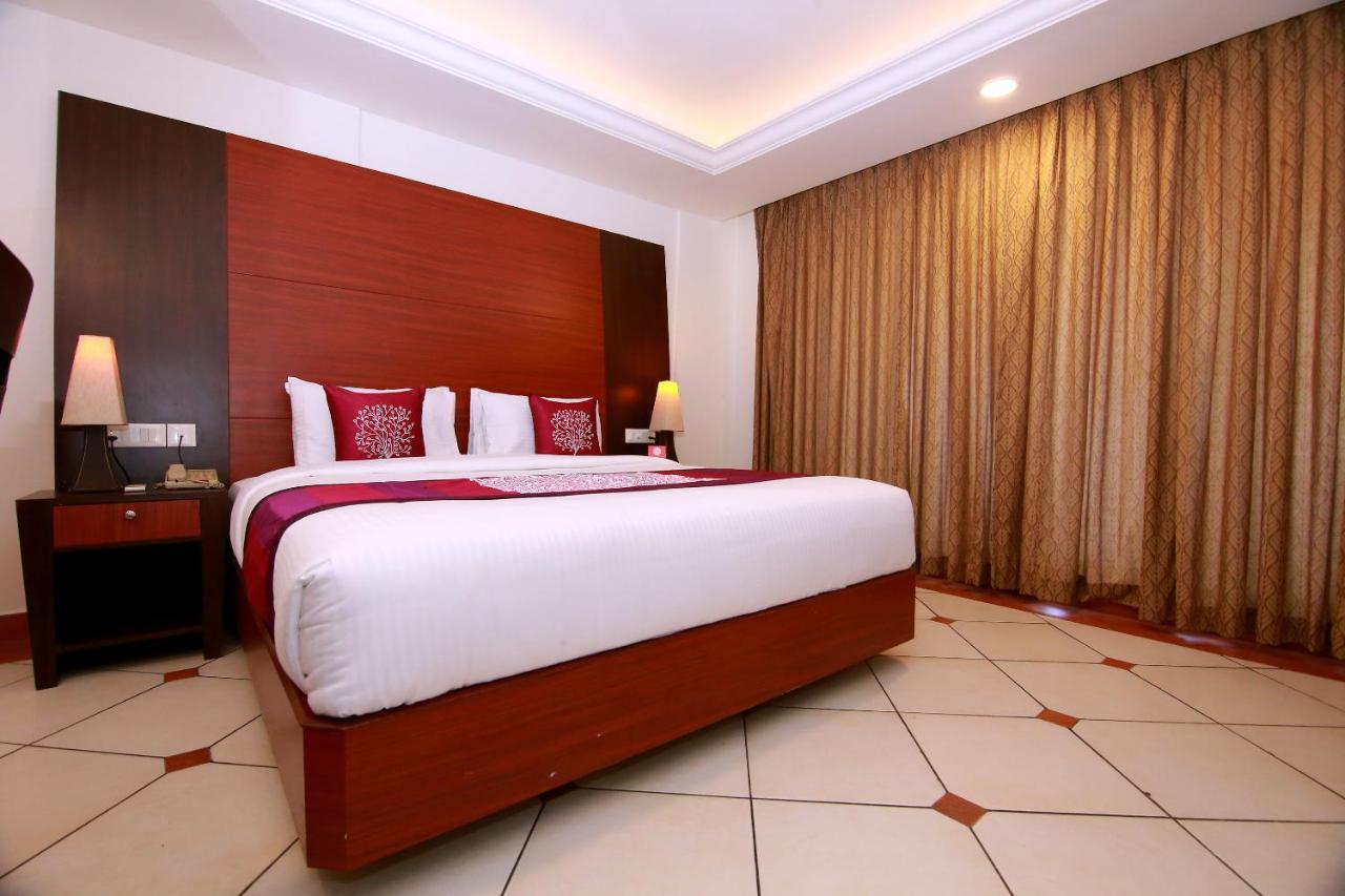 Emarald Hotel Cochin Kochi Luaran gambar