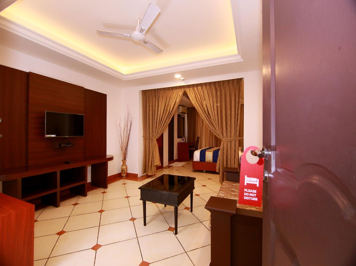 Emarald Hotel Cochin Kochi Luaran gambar