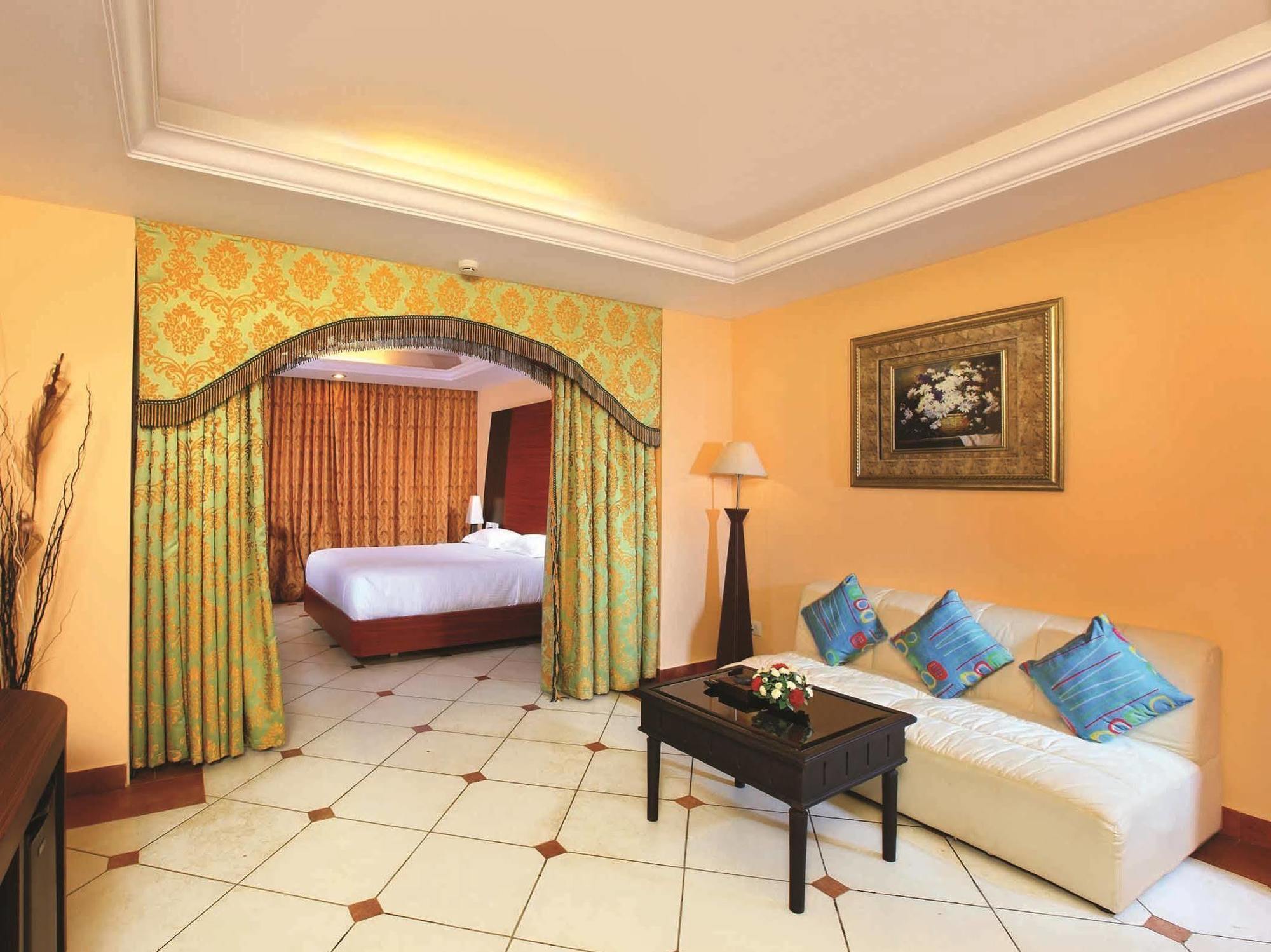 Emarald Hotel Cochin Kochi Luaran gambar